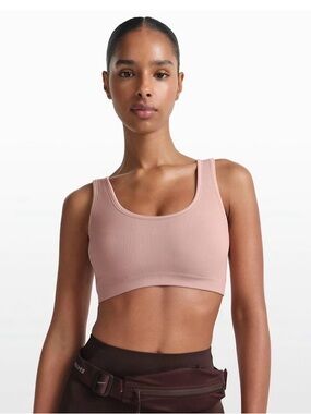 NikeSKIMS Ribbed Seamless SCOOP BRA